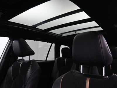 2024 Toyota Grand Highlander Hybrid MAX Platinum