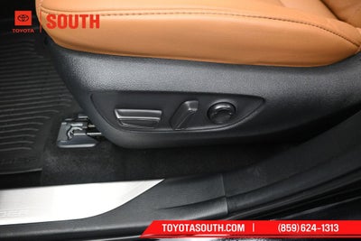 2023 Toyota Highlander Hybrid Platinum