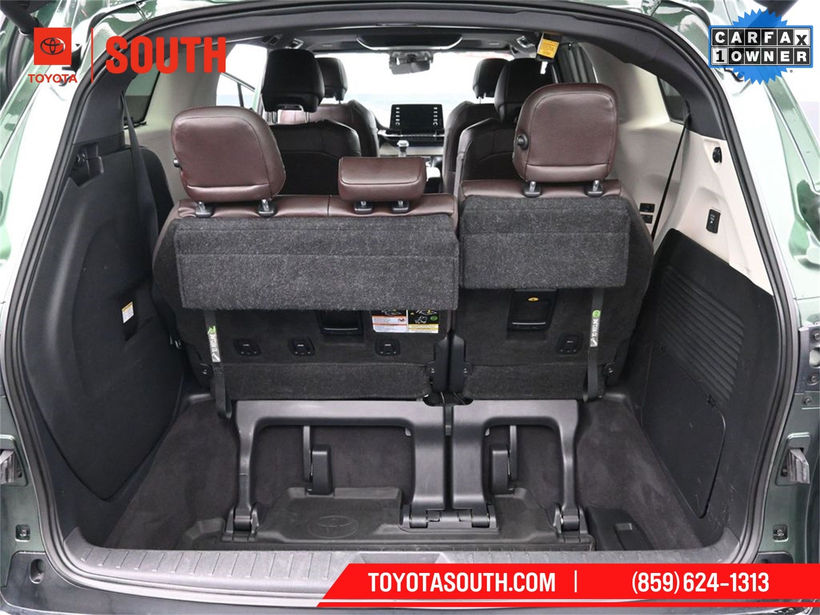 2024 Toyota Sienna Platinum 7 Passenger