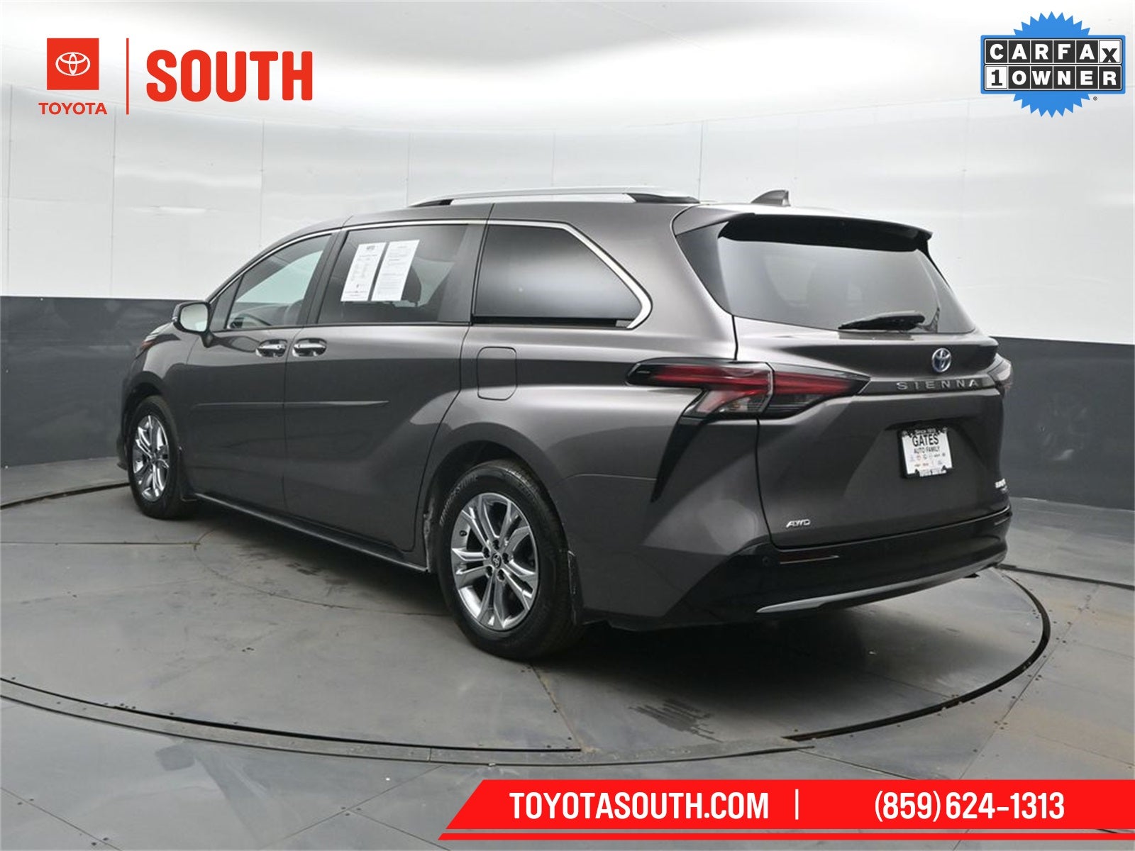 2024 Toyota Sienna Platinum 7 Passenger