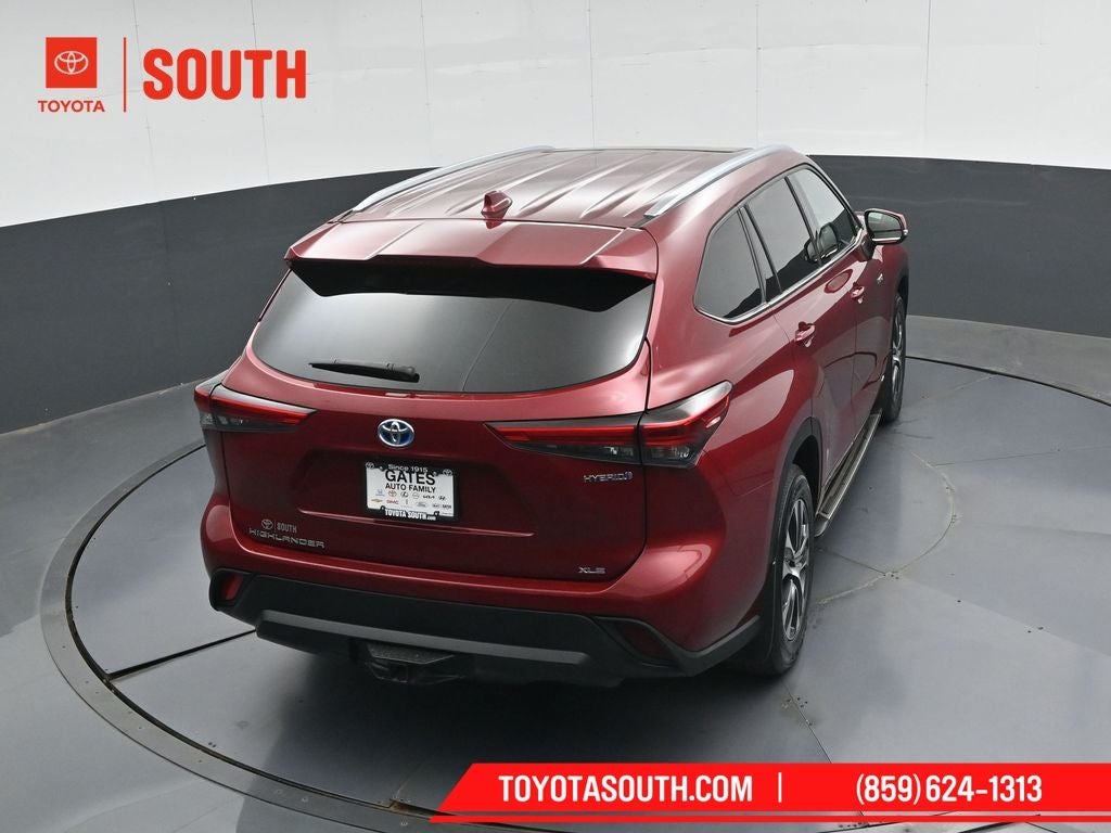 2021 Toyota Highlander Hybrid XLE