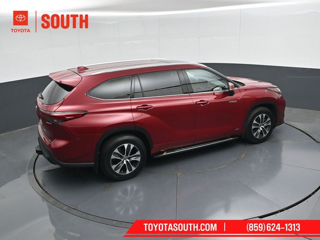 2021 Toyota Highlander Hybrid XLE