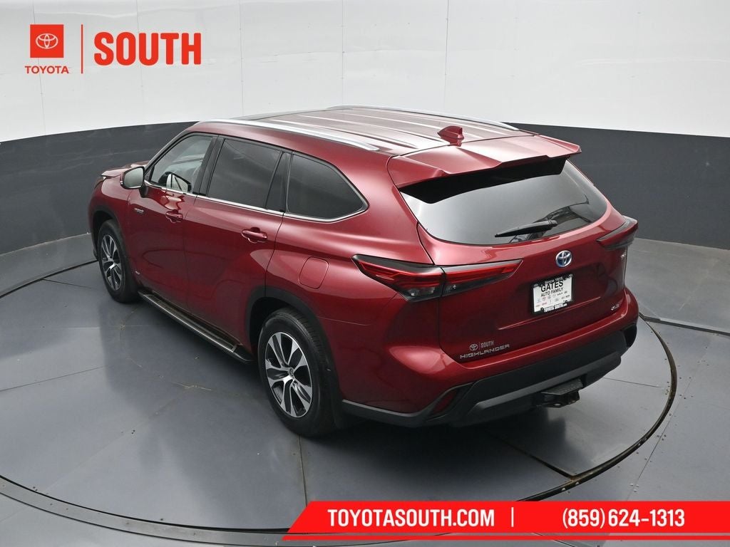 2021 Toyota Highlander Hybrid XLE