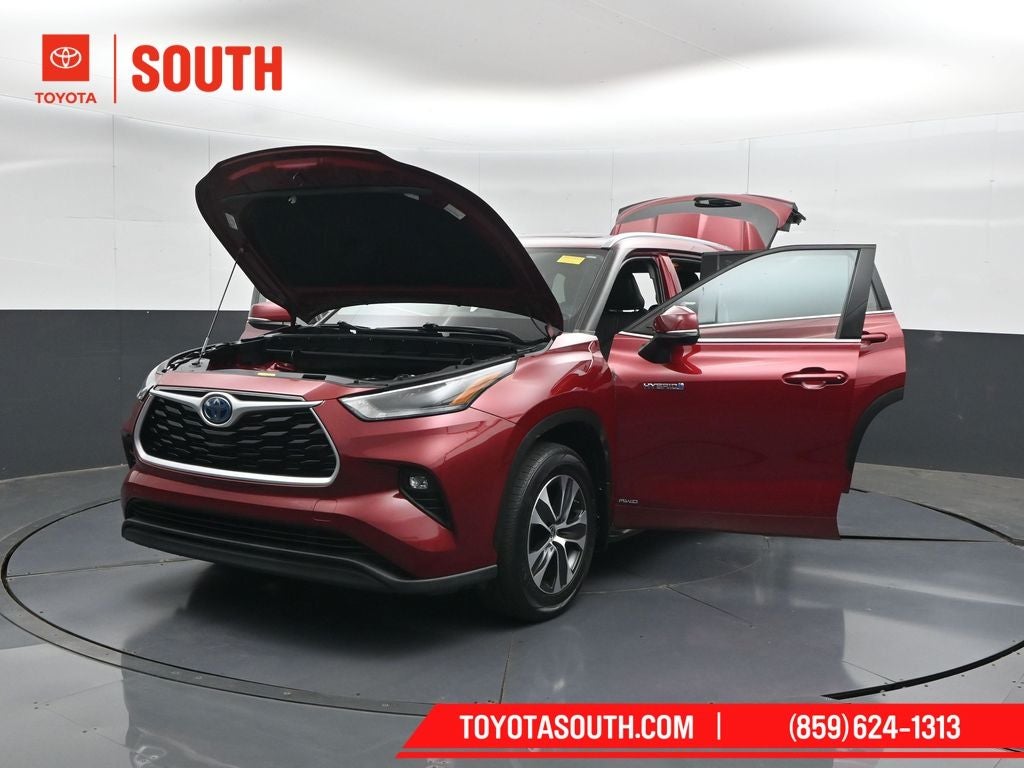 2021 Toyota Highlander Hybrid XLE