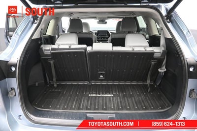 2022 Toyota Highlander XLE