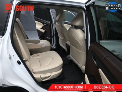 2022 Toyota Highlander Hybrid XLE