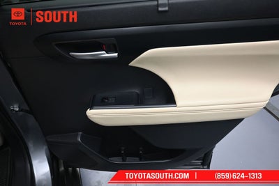 2025 Toyota Highlander Hybrid XLE