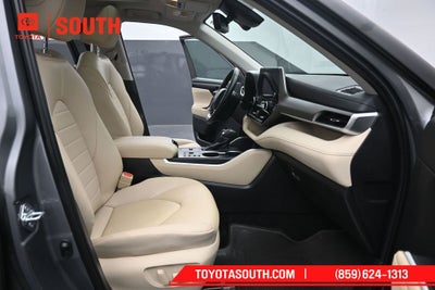 2025 Toyota Highlander Hybrid XLE