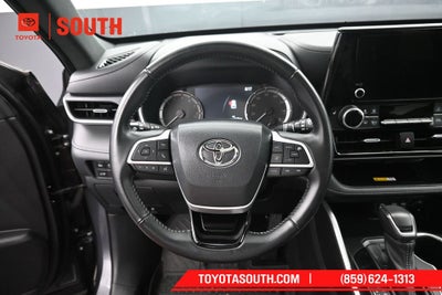 2023 Toyota Highlander XSE