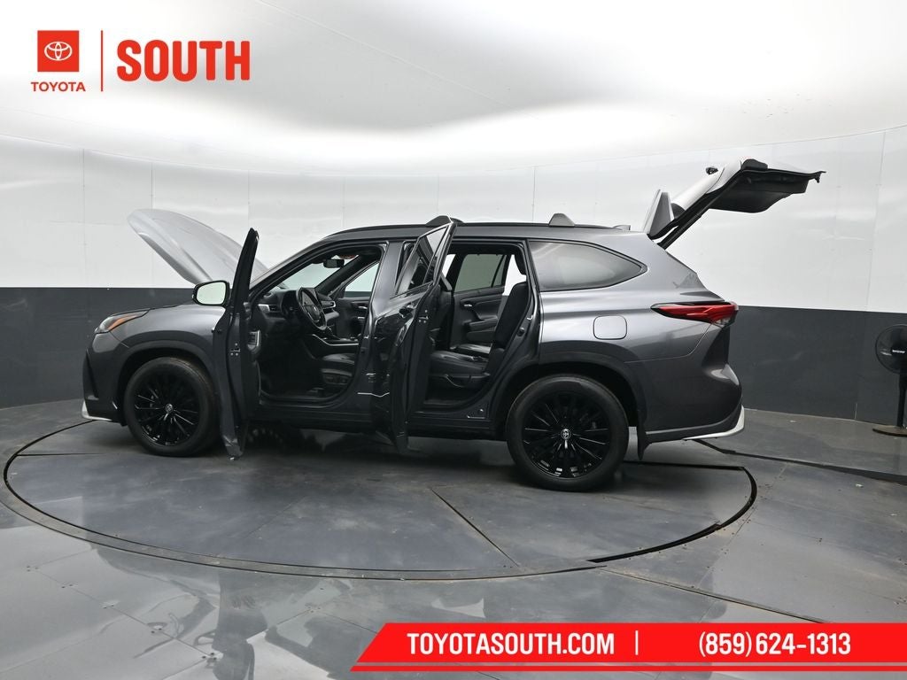 2023 Toyota Highlander XSE