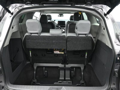 2023 Toyota Sienna XLE 7 Passenger