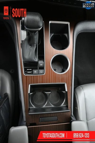 2023 Toyota Sienna XLE 7 Passenger