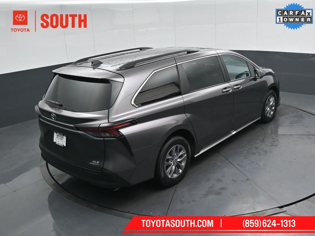 2023 Toyota Sienna XLE 7 Passenger