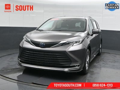2023 Toyota Sienna XLE 7 Passenger