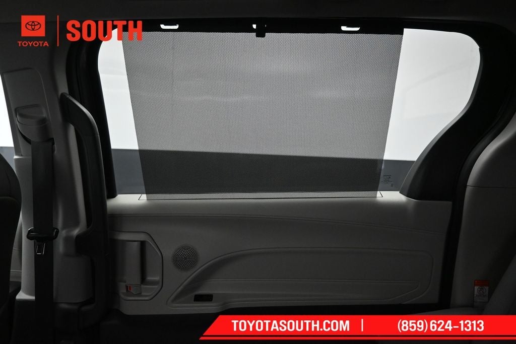 2021 Toyota Sienna XLE 7 Passenger