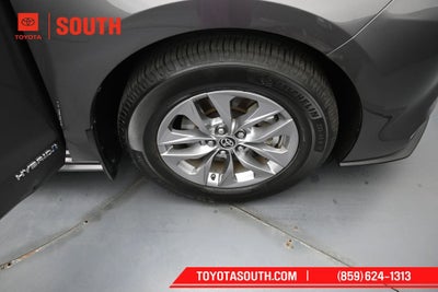 2021 Toyota Sienna XLE 7 Passenger