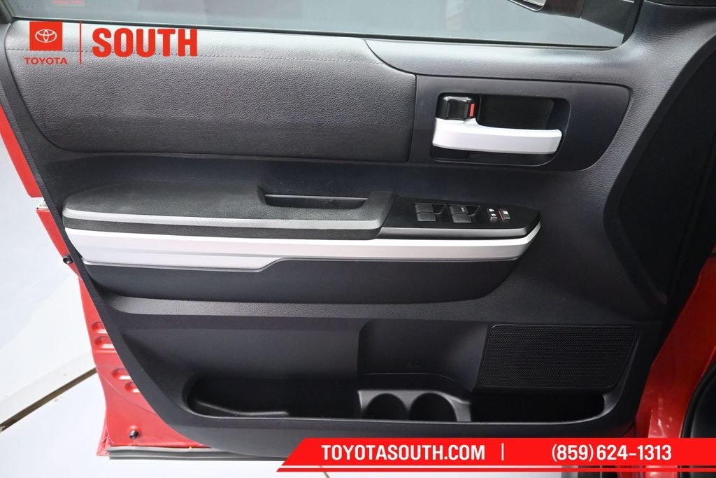 2014 Toyota Tundra SR5 4.6L V8