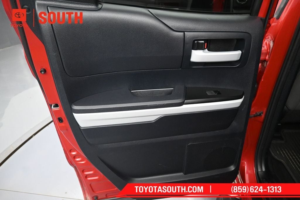 2014 Toyota Tundra SR5 4.6L V8