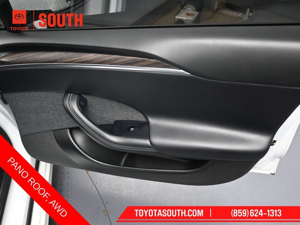 2022 Tesla Model S Base