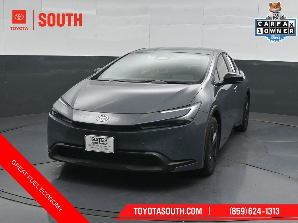 2025 Toyota Prius LE