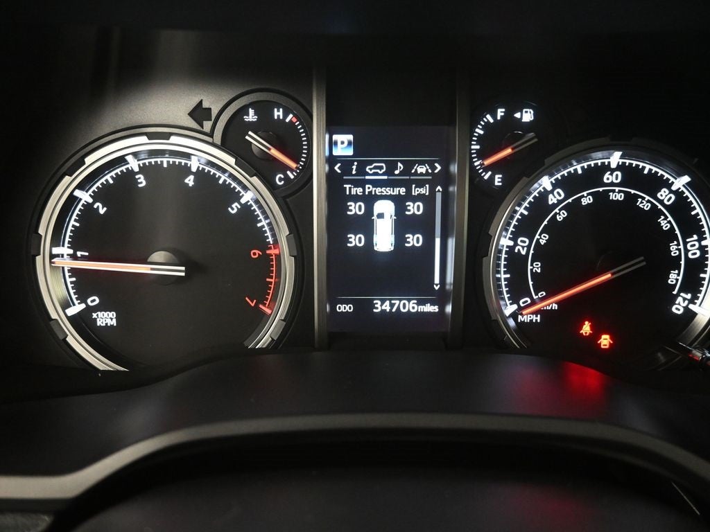 2024 Toyota 4Runner TRD Off-Road