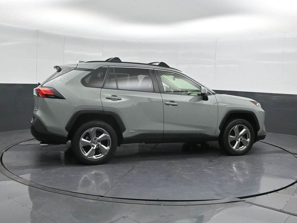 2021 Toyota RAV4 Hybrid XLE Premium