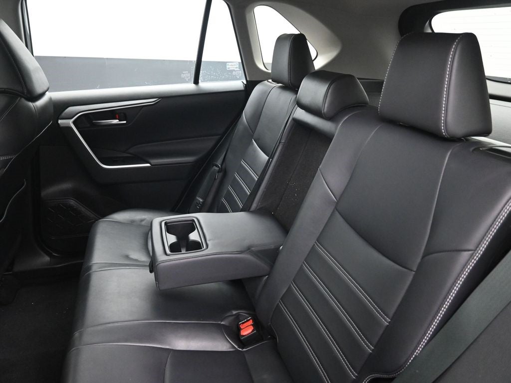 2021 Toyota RAV4 Hybrid XLE Premium