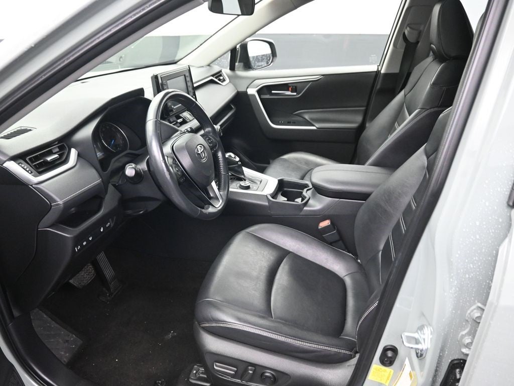 2021 Toyota RAV4 Hybrid XLE Premium