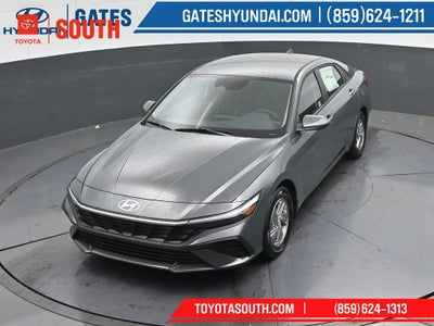 2025 Hyundai ELANTRA SE