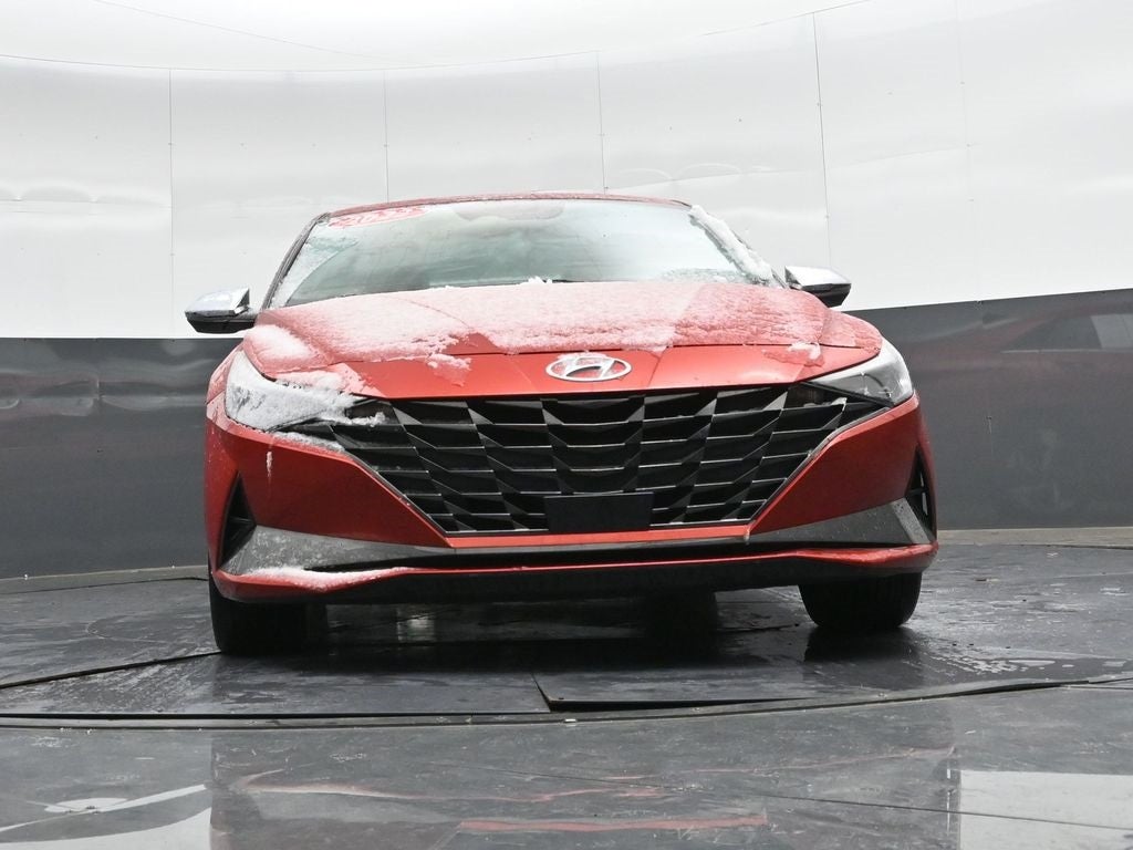 2022 Hyundai ELANTRA Limited