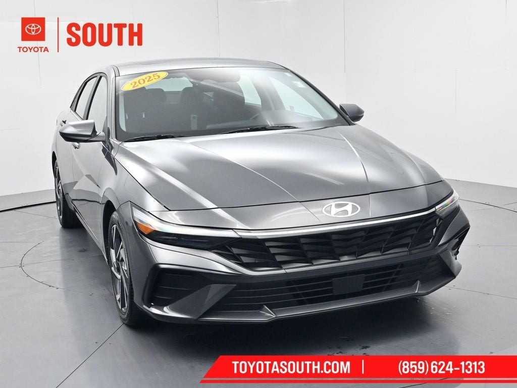 2025 Hyundai ELANTRA SEL Convenience