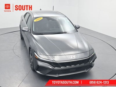 2025 Hyundai ELANTRA SEL Convenience