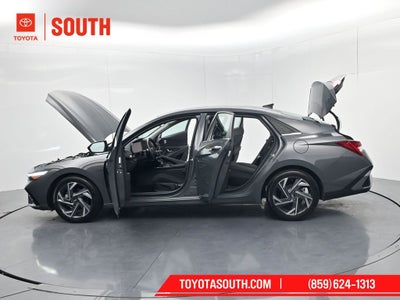 2025 Hyundai ELANTRA SEL Convenience