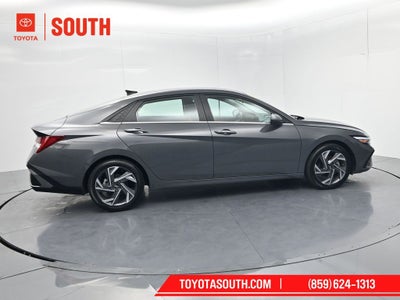 2025 Hyundai ELANTRA SEL Convenience