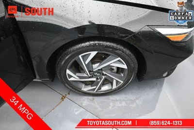 2025 Hyundai ELANTRA SEL Convenience