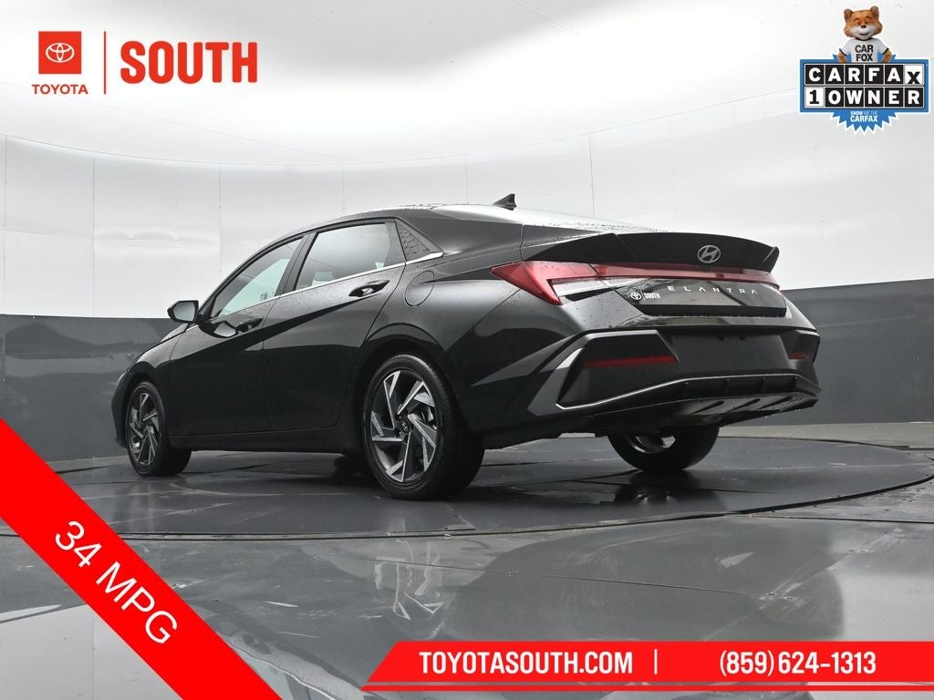 2025 Hyundai ELANTRA SEL Convenience