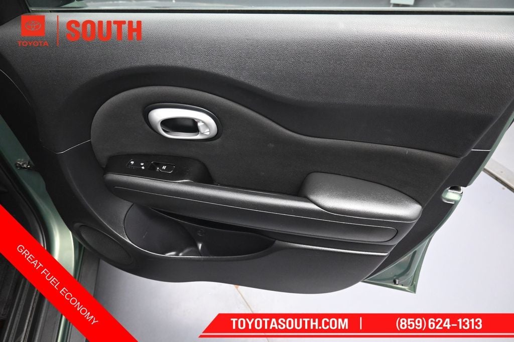2014 Kia Soul Base