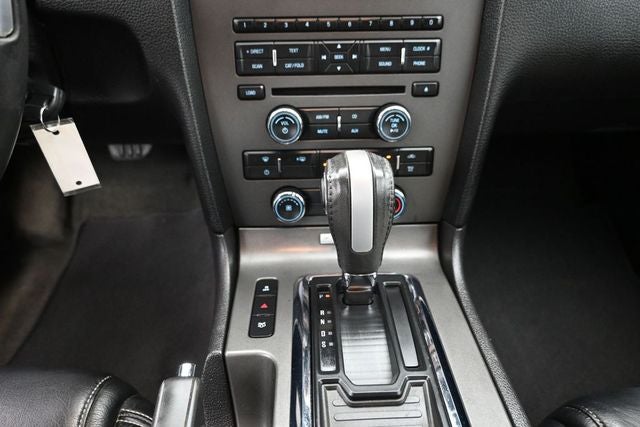 2014 Ford Mustang V6