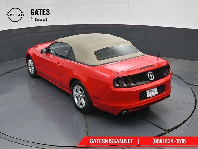 2014 Ford Mustang V6