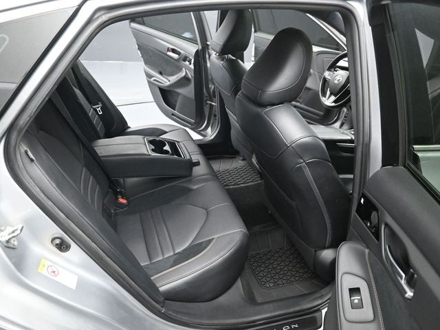 2019 Toyota Avalon XSE
