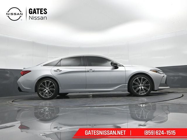 2019 Toyota Avalon XSE