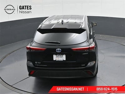 2022 Toyota Highlander Hybrid XLE