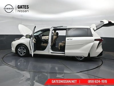 2021 Toyota Sienna Limited 7 Passenger