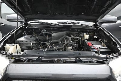 2017 Toyota Tacoma SR
