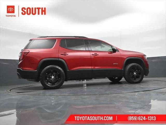 2022 GMC Acadia AT4