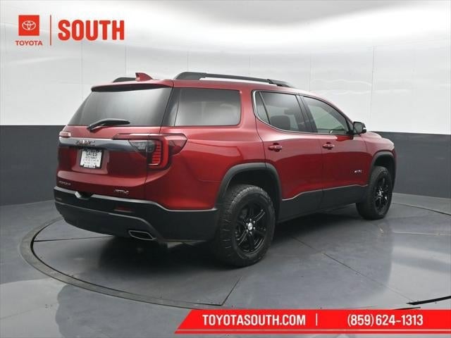 2022 GMC Acadia AT4