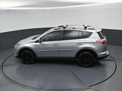 2018 Toyota RAV4 SE