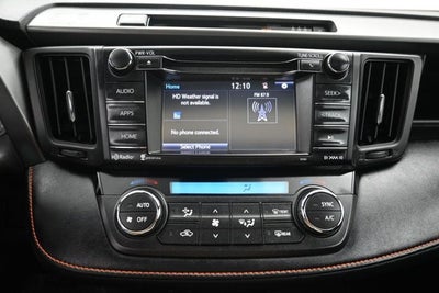 2018 Toyota RAV4 SE