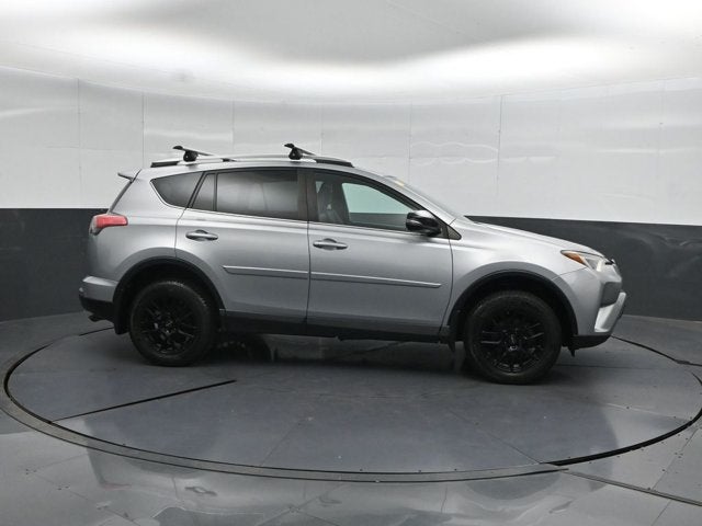 2018 Toyota RAV4 SE