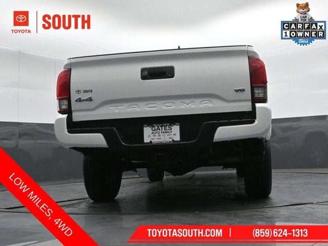2022 Toyota Tacoma 4WD SR